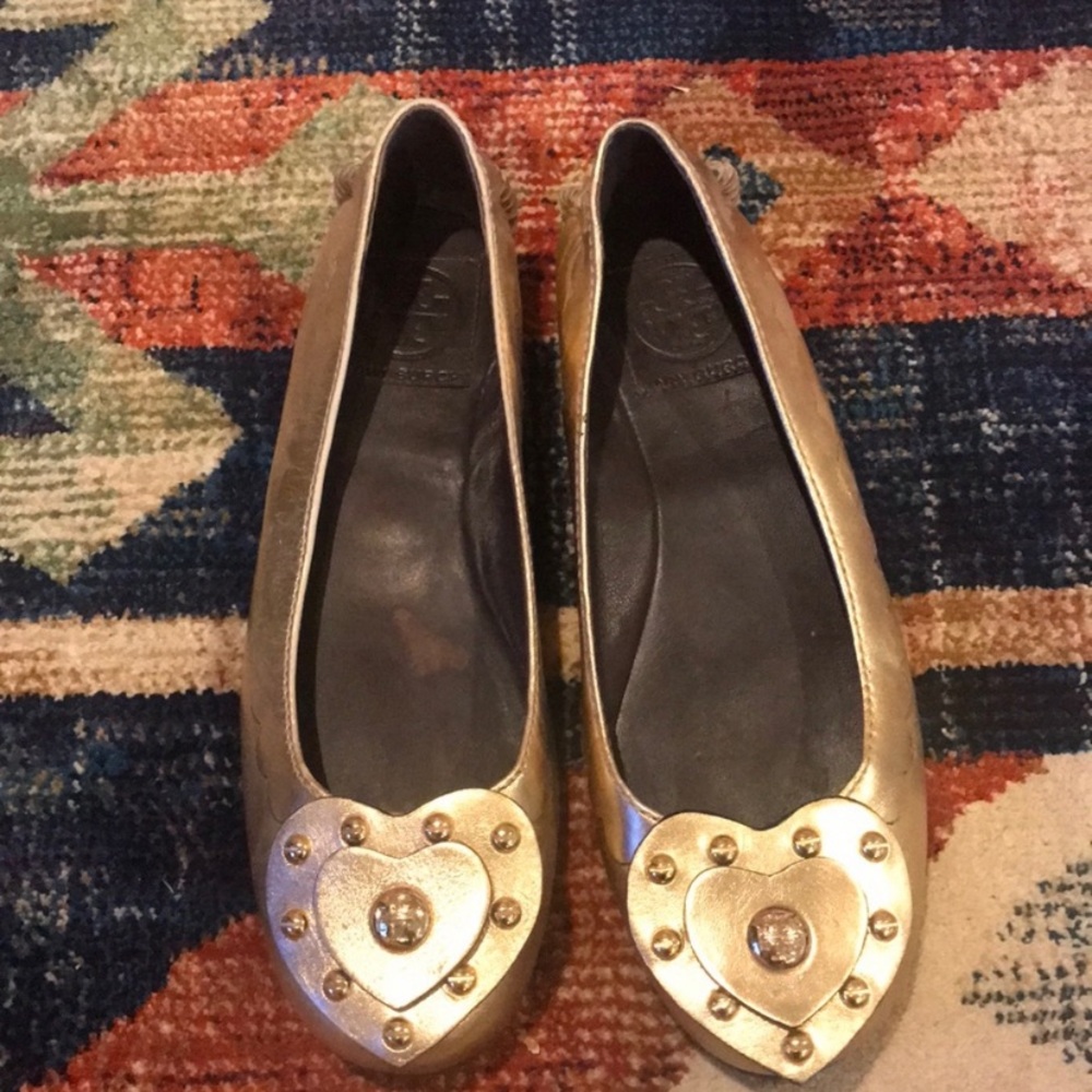 Tory Burch gold heart flats size 6.5